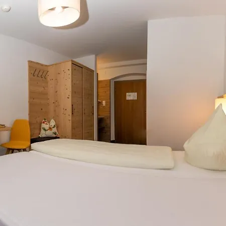 Garni Elisabeth 3*