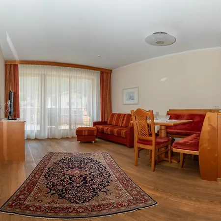 Garni Elisabeth Отель 3*