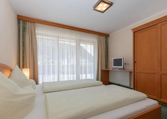 Hotel Garni Elisabeth Zell am Ziller