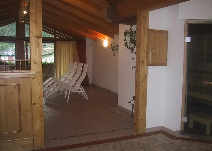 Hotel Garni Elisabeth 3*