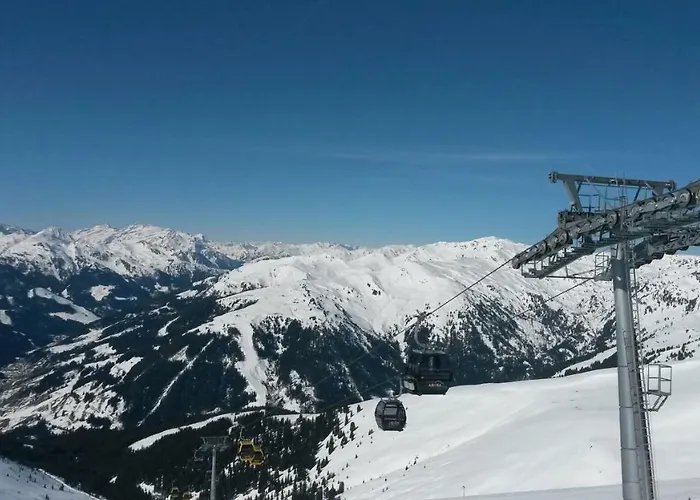 Hotel Garni Elisabeth 3*